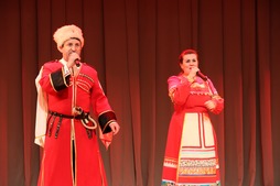 Артисты дома культуры «Прометей» в самом северном концертном зале на Ямале