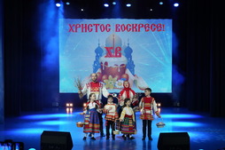 Праздничные концерты подготовили артисты домов культуры «Прометей» и «Юбилейный»