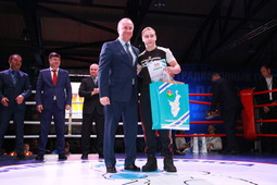 Антон Артеменко получил награду «За лучший бой»