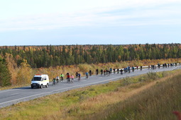 Протяжённость велопробега составила 30 км по автодороге Надым — Салехард
