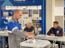 Досрочное голосование сотрудников «Газпром добыча Надым», работающих вахтовым методом на Бованенковском месторождении