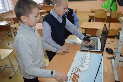 Благодаря гранту ООО «Газпром добыча Надым» маленькие жители села Яр-Сале сделают первые шаги к профессии дизайнера