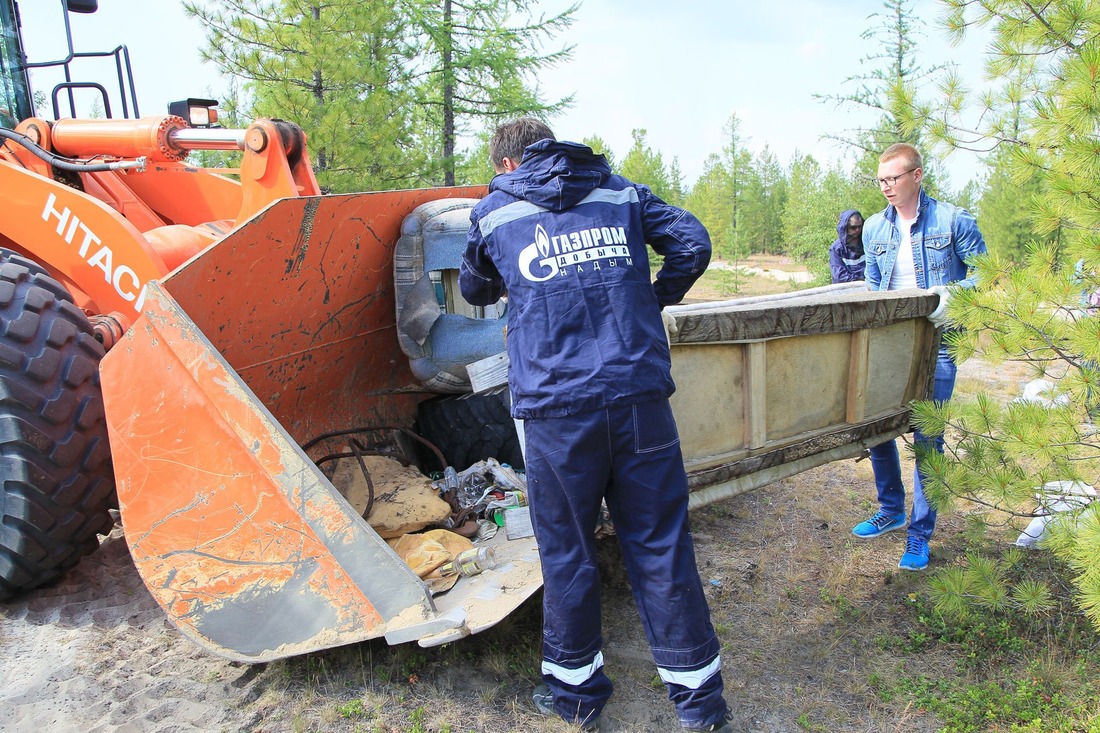 Уборка промышленного и бытового мусора