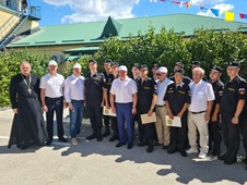 Делегация Надымского района и новороссийские моряки