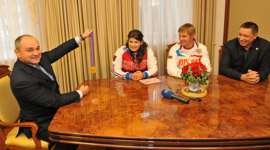 Слева направо: Сергей Меньшиков, Саида Гамидова, Алексей Воробьёв, Олег Пряников.