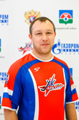 Автор проекта «Лёд для будущих чемпионов» — тренер по хоккею с шайбой Сергей Комнатов