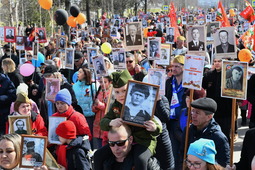 Работники «Газпром добыча Надым» поддержали Всероссийскую акцию «Бессмертный полк»